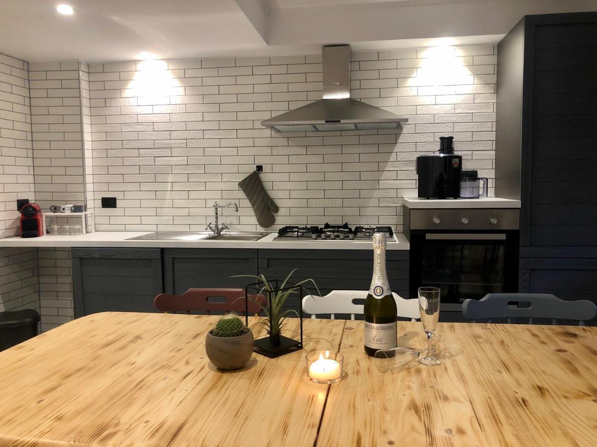 Menouno House Leilighet Crispiano Eksteriør bilde